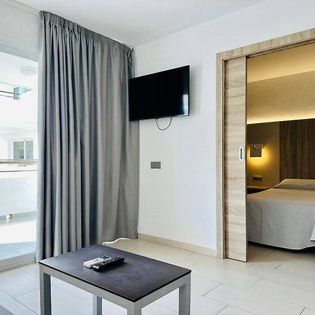 Apartamentos Jet - Adults Only Playa d'en Bossa Esterno foto