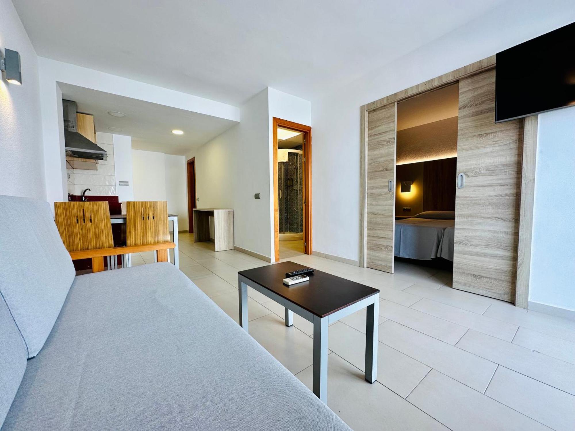 Apartamentos Jet - Adults Only Playa d'en Bossa Esterno foto