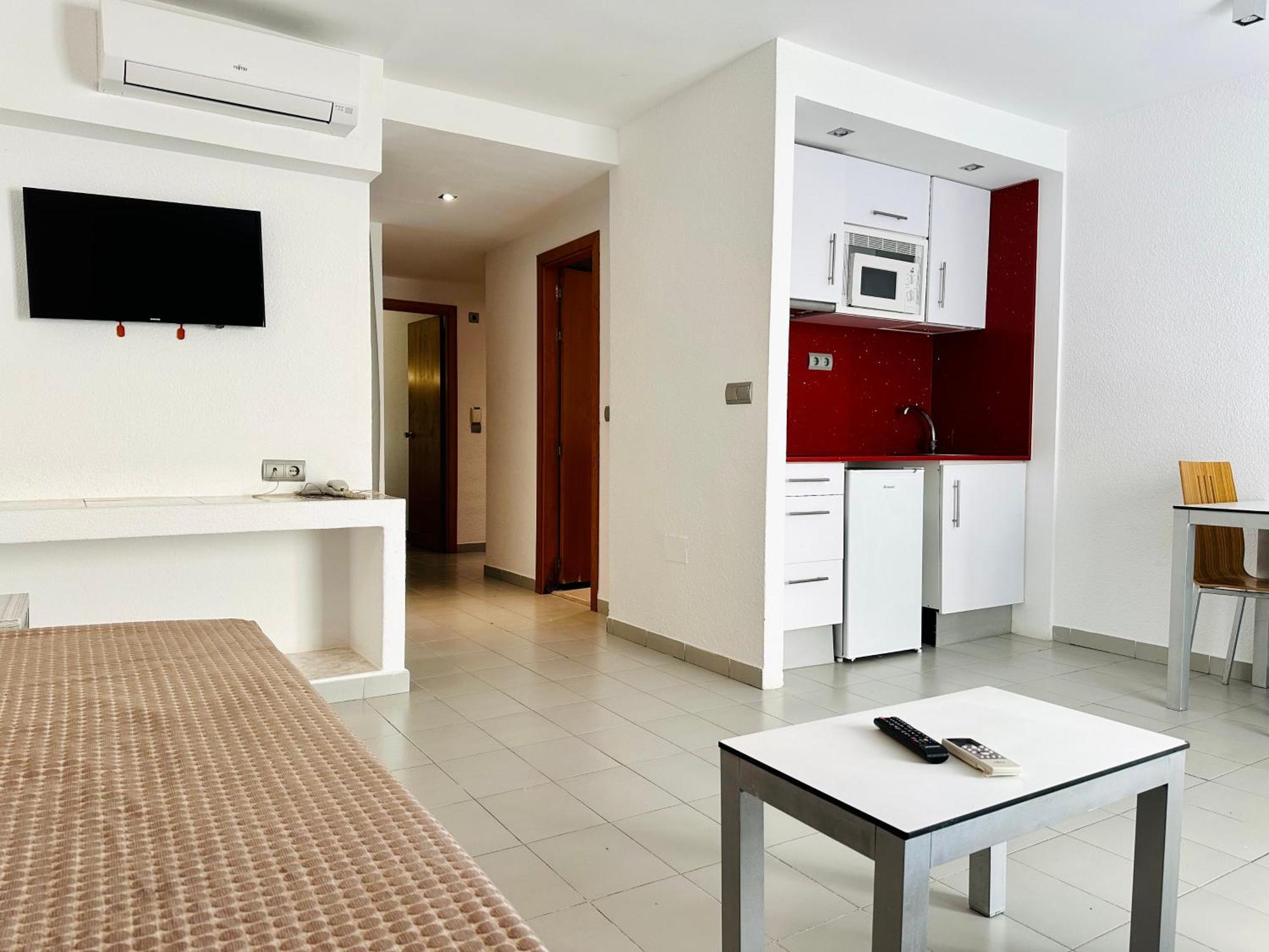 Apartamentos Jet - Adults Only Playa d'en Bossa Esterno foto