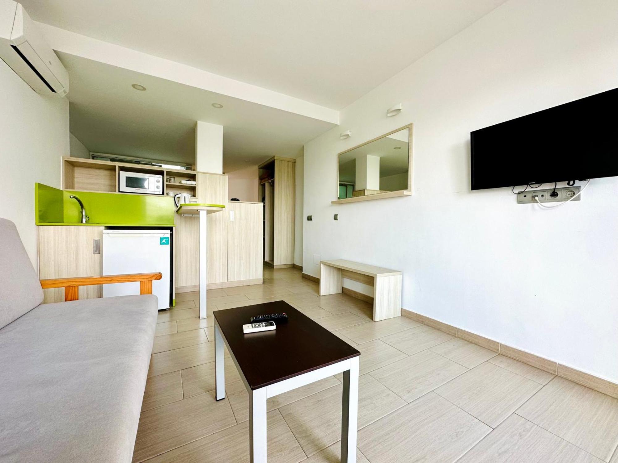 Apartamentos Jet - Adults Only Playa d'en Bossa Esterno foto